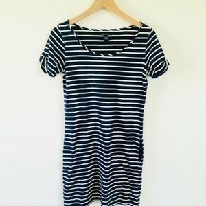 NEW!! LUCKY  BRAND STRIPPED T-SHIRT DRESS